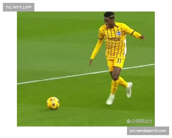 阿斯顿维拉主场战平布莱顿 埃梅里战术调整应对对手高位逼抢策略